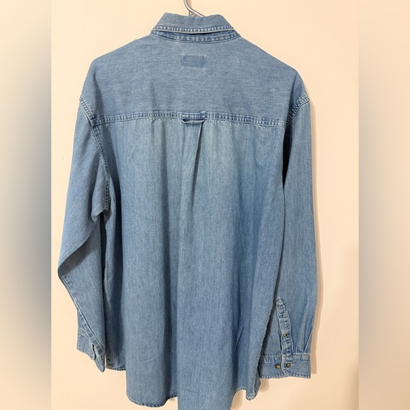 Basic Editions Light Blue Button-Up Shirt - Picture 5 of 6